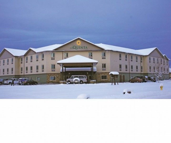 La Quinta By Wyndham Fairbanks Airport Hotel Exterior photo