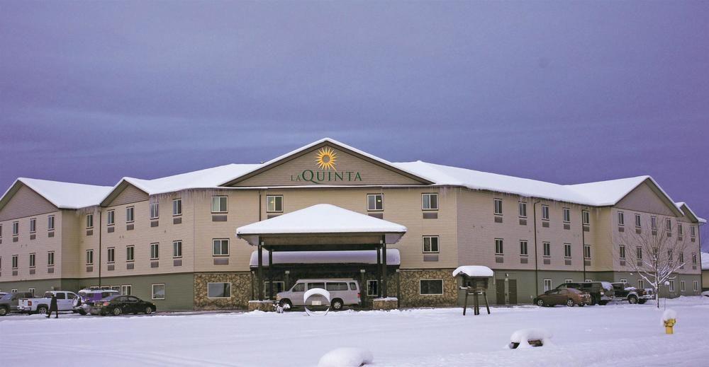 La Quinta By Wyndham Fairbanks Airport Hotel Exterior photo